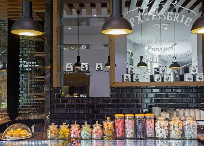 Acanthus Cennet Barut Collection Semesteranläggning (resort) Side