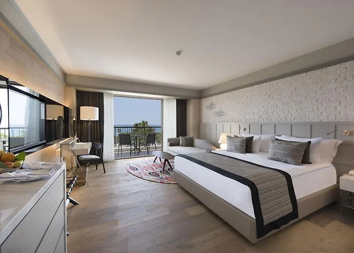 Acanthus Cennet Barut Collection Сиде