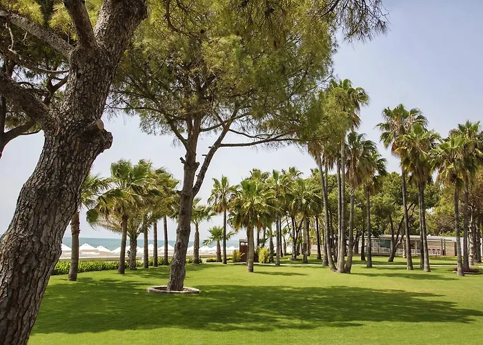 Курортный комплекс Acanthus Cennet Barut Collection 5*