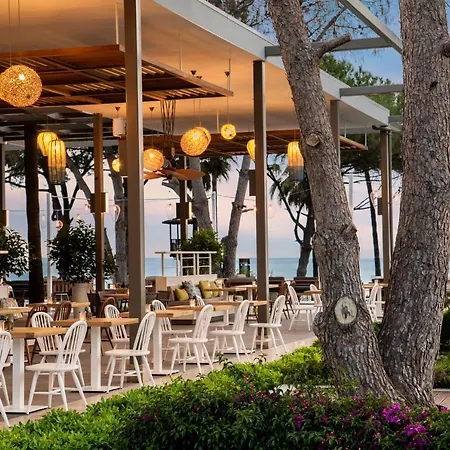 Üdülőközpont Acanthus Cennet Barut Collection 5*