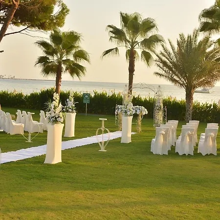 Курортний комплекс Acanthus Cennet Barut Collection Сіде