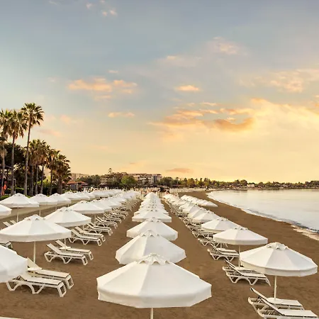 Курортний комплекс Acanthus Cennet Barut Collection Сіде