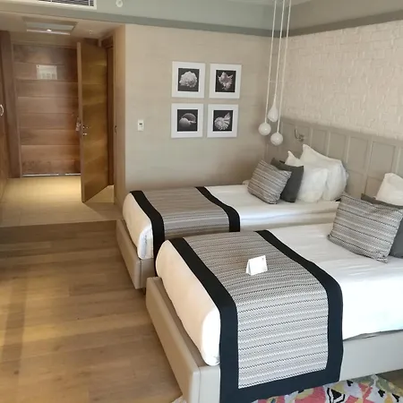 Acanthus Cennet Barut Collection 度假村 锡德