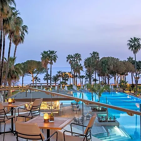 Rezort Acanthus Cennet Barut Collection