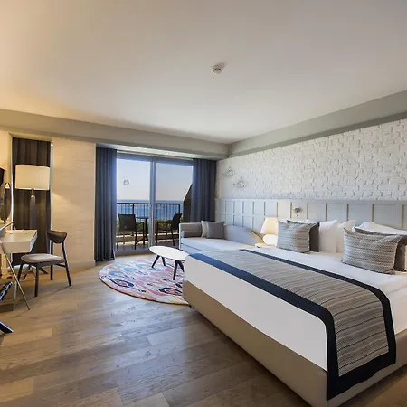 Курортный комплекс Acanthus Cennet Barut Collection