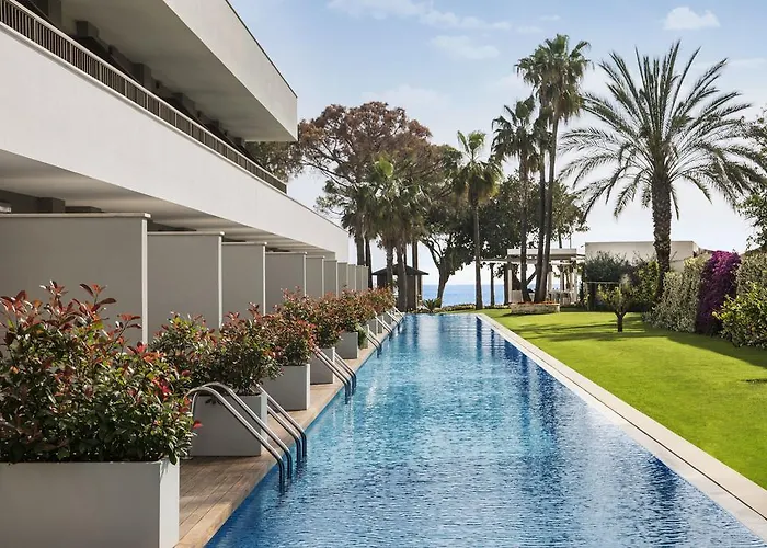 Acanthus Cennet Barut Collection 5*